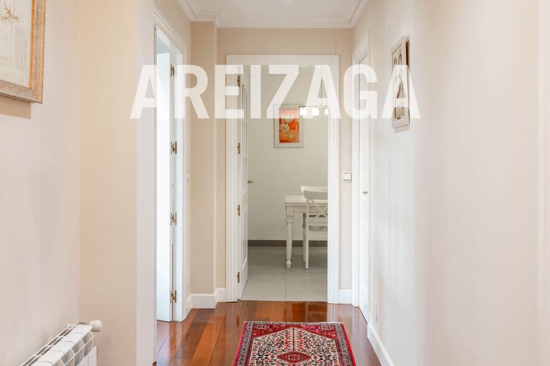 5 bedroom Flat for sale in Donostia-San Sebastian - € 1,480,000 (Ref: 9679353)