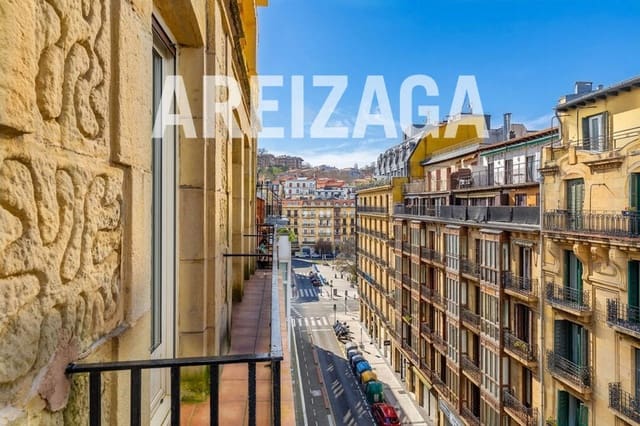 5 chambre Appartement à vendre à Donostia-San Sebastián - 1 480 000 € (Ref: 9679353)