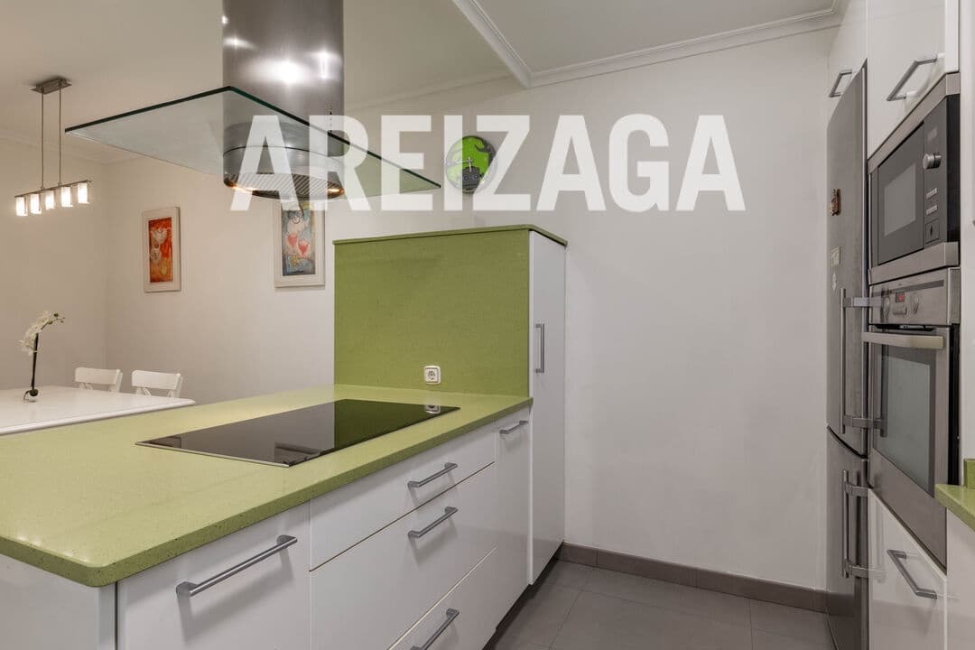 5 bedroom Flat for sale in Donostia-San Sebastian - € 1,480,000 (Ref: 9679353)