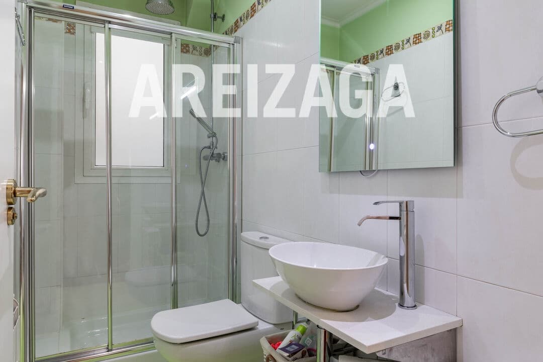 5 bedroom Flat for sale in Donostia-San Sebastian - € 1,480,000 (Ref: 9679353)