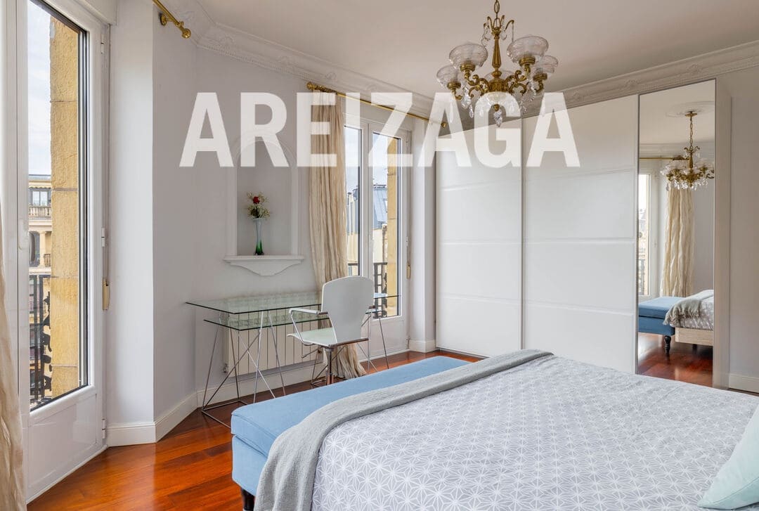 5 bedroom Flat for sale in Donostia-San Sebastian - € 1,480,000 (Ref: 9679353)