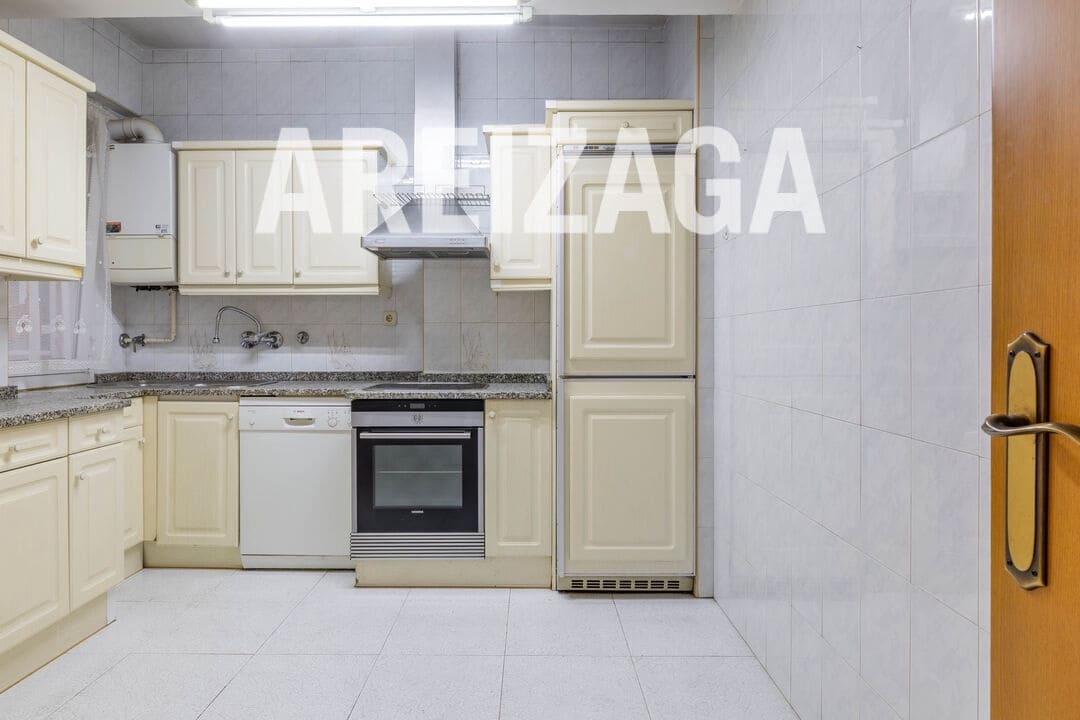 5 soverom Leilighet til salgs i Donostia-San Sebastian - € 880 000 (Ref: 9725006)