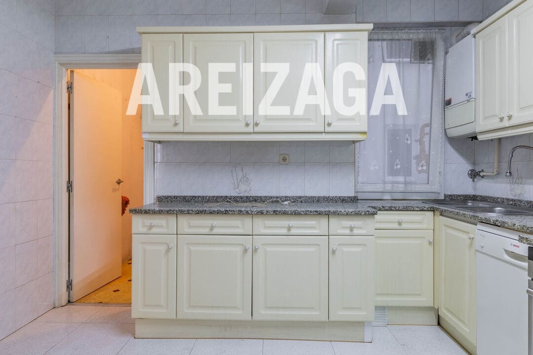 5 soverom Leilighet til salgs i Donostia-San Sebastian - € 880 000 (Ref: 9725006)