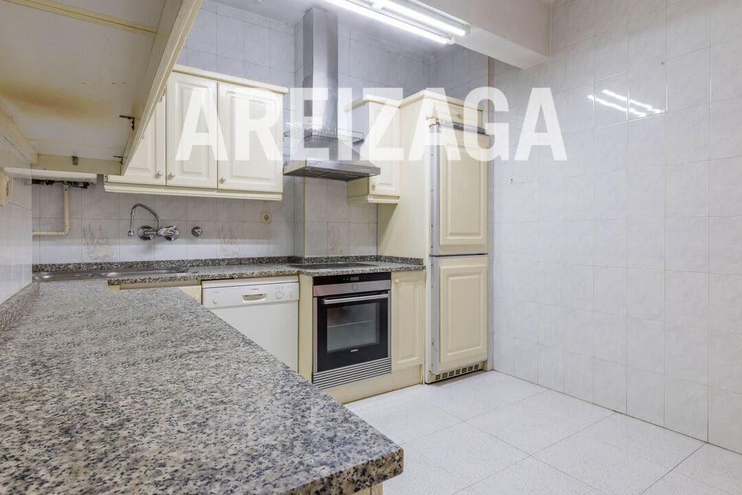 5 soverom Leilighet til salgs i Donostia-San Sebastian - € 880 000 (Ref: 9725006)