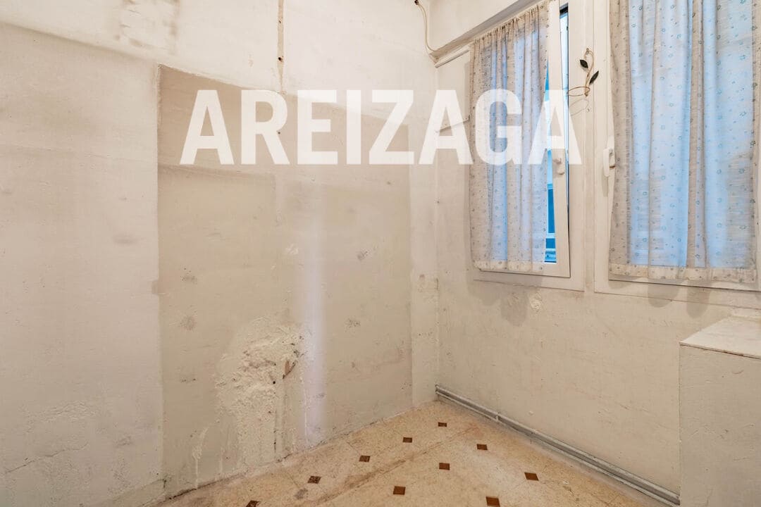 5 soverom Leilighet til salgs i Donostia-San Sebastian - € 880 000 (Ref: 9725006)