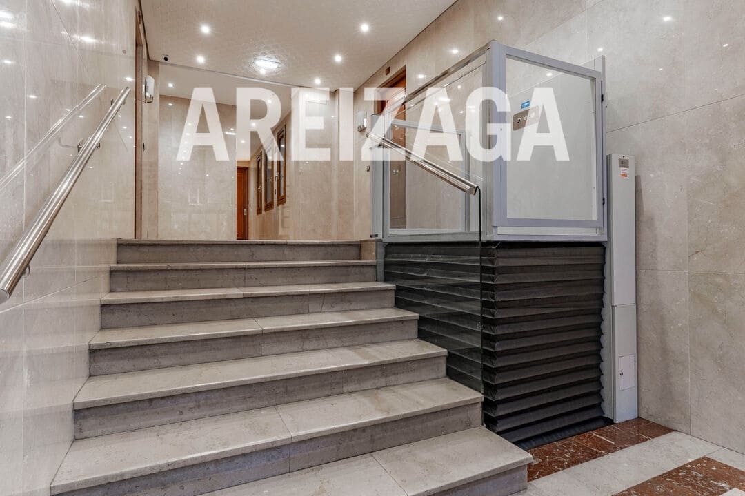 5 soverom Leilighet til salgs i Donostia-San Sebastian - € 880 000 (Ref: 9725006)