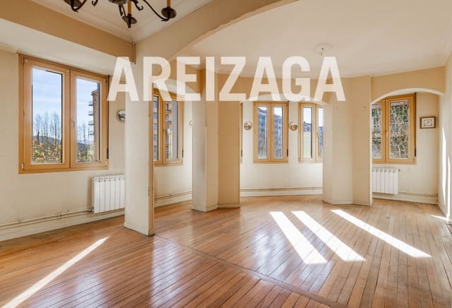 Piso de 5 habitaciones en Donostia-San Sebastián en venta - 880.000 € (Ref: 9725006)