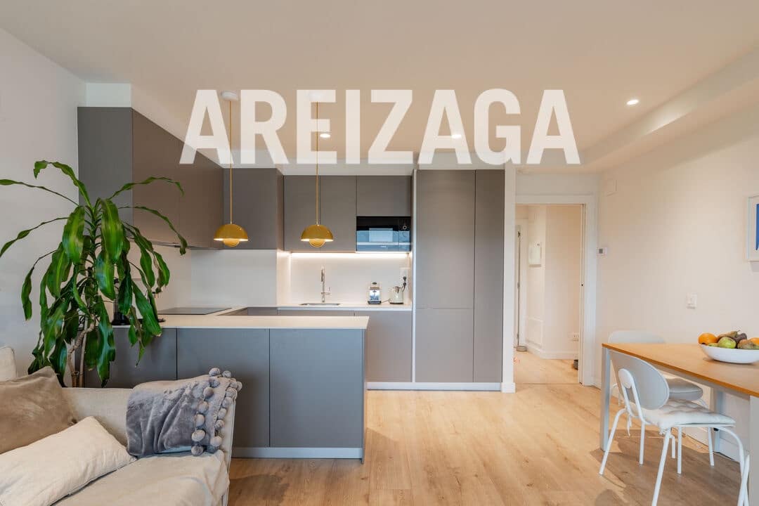 3 soverom Leilighet til salgs i Donostia-San Sebastian med svømmebasseng - € 750 000 (Ref: 9737701)