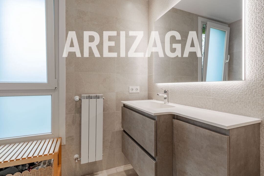 3 soverom Leilighet til salgs i Donostia-San Sebastian med svømmebasseng - € 750 000 (Ref: 9737701)