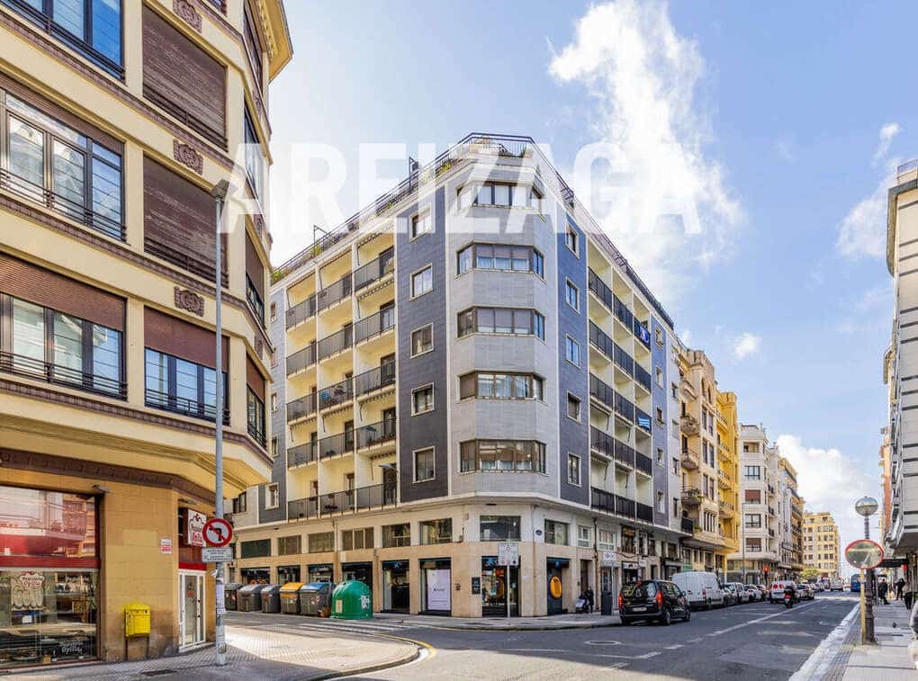 4 chambre Appartement à vendre à Donostia-San Sebastian - 790 000 € (Ref: 9769091)