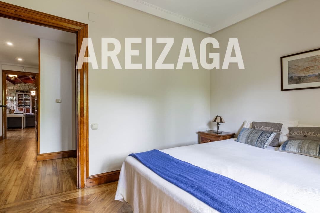 7 bedroom Villa for sale in Astigarraga with pool - € 2,900,000 (Ref: 9779075)