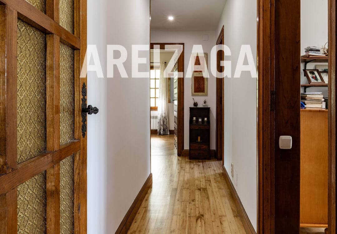 7 bedroom Villa for sale in Astigarraga with pool - € 2,900,000 (Ref: 9779075)