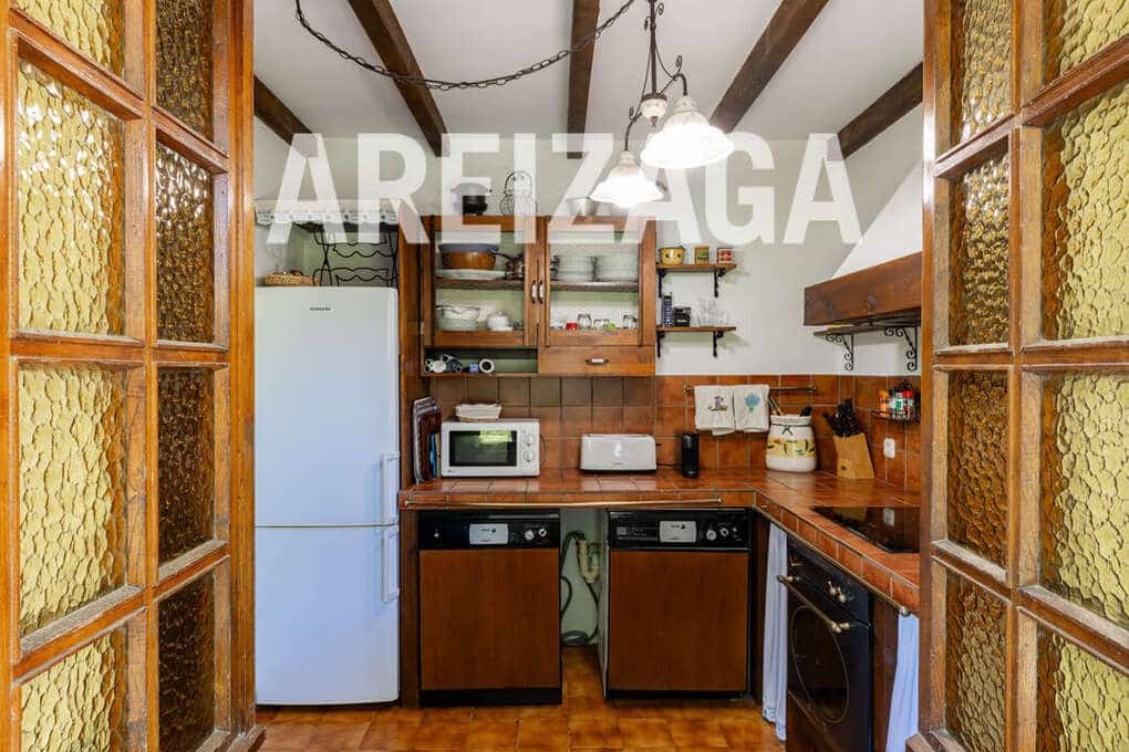 7 bedroom Villa for sale in Astigarraga with pool - € 2,900,000 (Ref: 9779075)