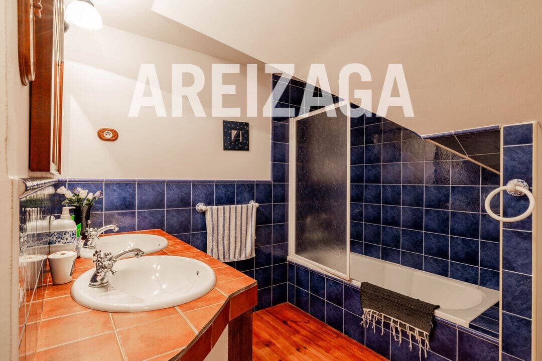 7 bedroom Villa for sale in Astigarraga with pool - € 2,900,000 (Ref: 9779075)