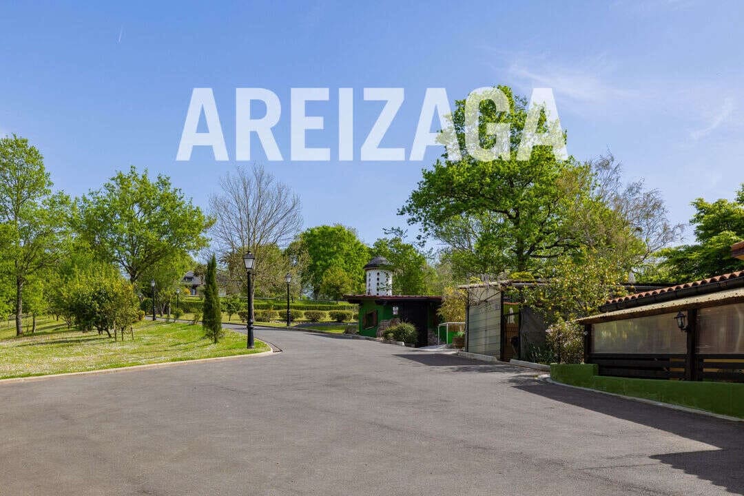 7 bedroom Villa for sale in Astigarraga with pool - € 2,900,000 (Ref: 9779075)