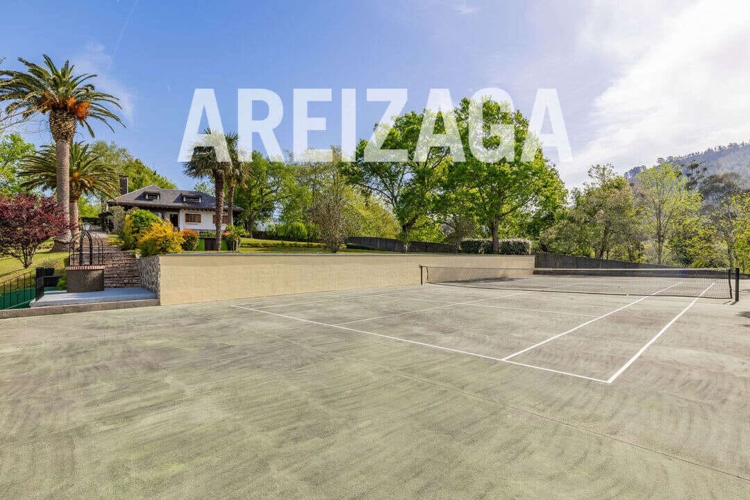 7 bedroom Villa for sale in Astigarraga with pool - € 2,900,000 (Ref: 9779075)