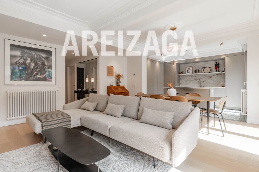 3 sypialnia Mieszkanie na sprzedaż w Donostia-San Sebastian - 975 000 € (Ref: 9798486)