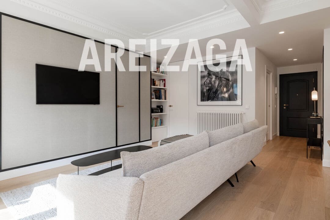 3 sypialnia Mieszkanie na sprzedaż w Donostia-San Sebastian - 975 000 € (Ref: 9798486)