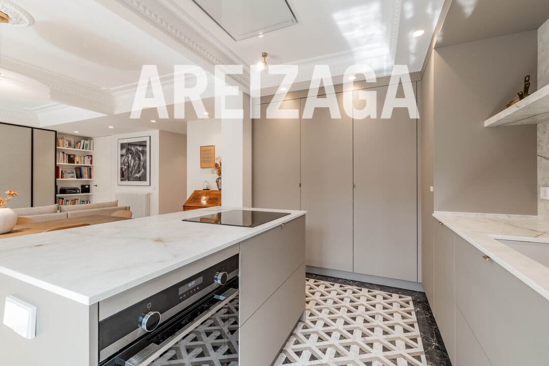 3 sypialnia Mieszkanie na sprzedaż w Donostia-San Sebastian - 975 000 € (Ref: 9798486)