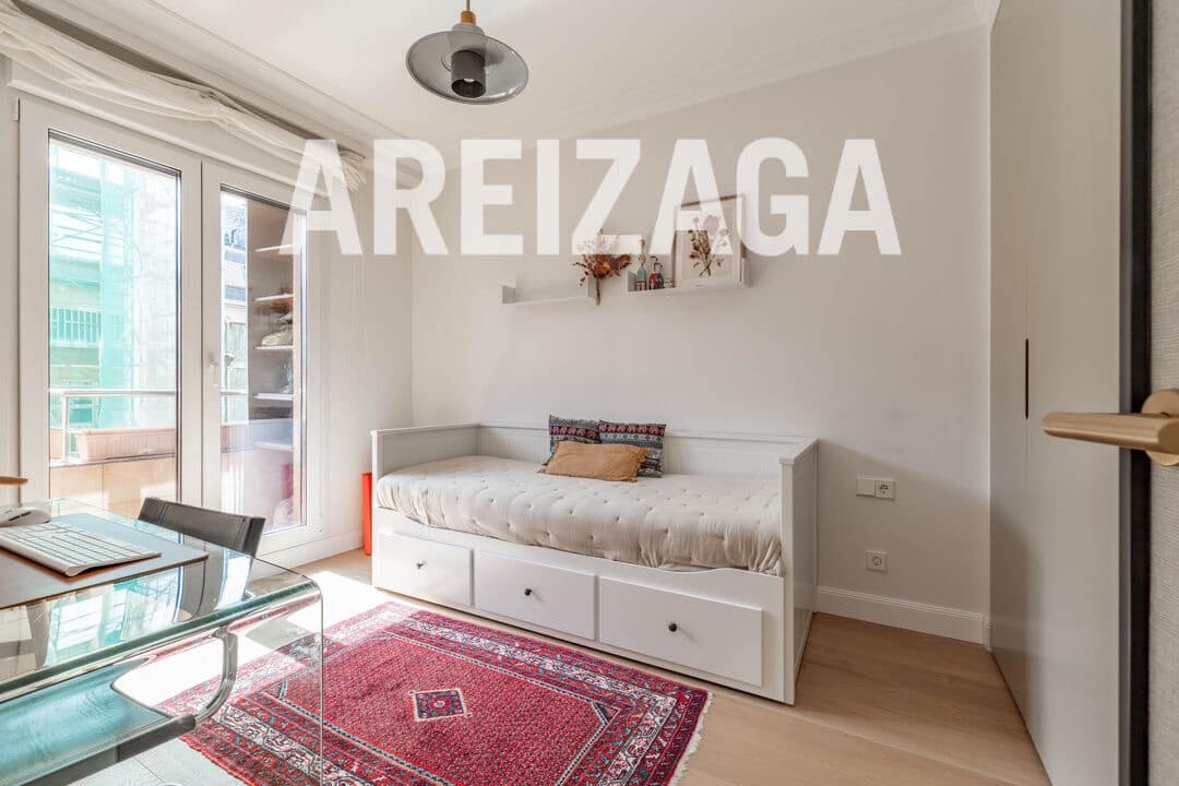 3 sypialnia Mieszkanie na sprzedaż w Donostia-San Sebastian - 975 000 € (Ref: 9798486)