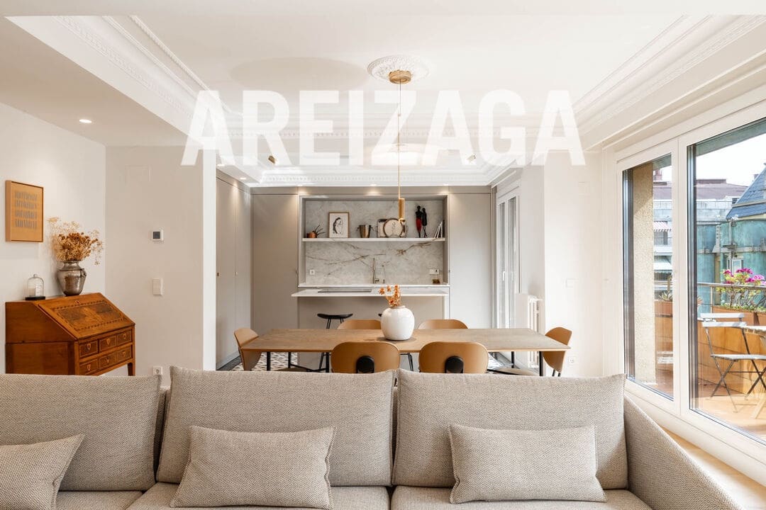 3 sypialnia Mieszkanie na sprzedaż w Donostia-San Sebastian - 975 000 € (Ref: 9798486)