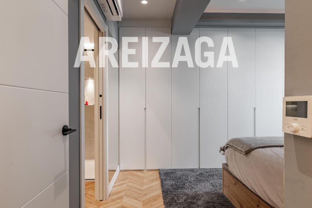 3 bedroom Flat for sale in Donostia-San Sebastian - € 1,110,000 (Ref: 9815121)