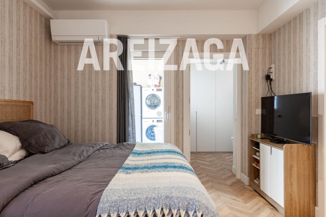 3 bedroom Flat for sale in Donostia-San Sebastian - € 1,110,000 (Ref: 9815121)