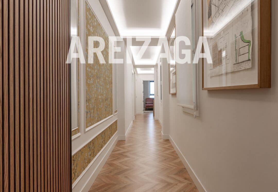 3 bedroom Flat for sale in Donostia-San Sebastian - € 1,110,000 (Ref: 9815121)