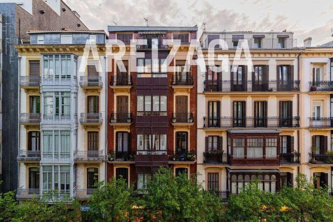 6 slaapkamer Flat te koop in Donostia-San Sebastian - € 1.143.000 (Ref: 9819706)