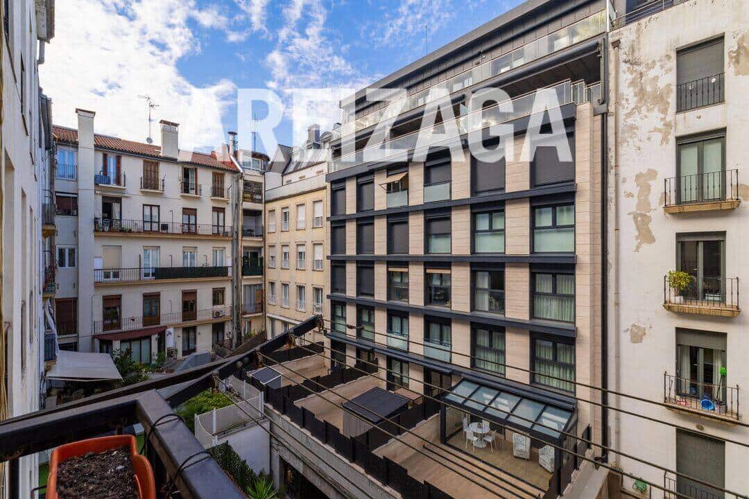 6 slaapkamer Flat te koop in Donostia-San Sebastian - € 1.143.000 (Ref: 9819706)