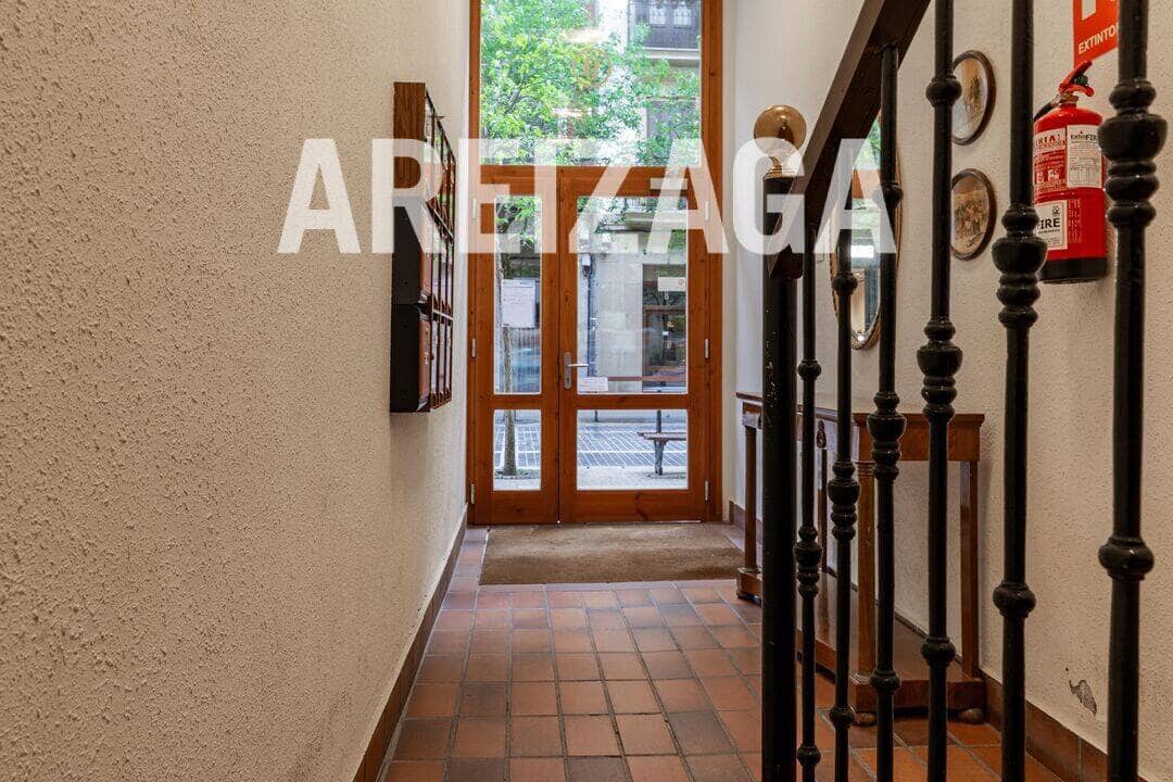 6 slaapkamer Flat te koop in Donostia-San Sebastian - € 1.143.000 (Ref: 9819706)