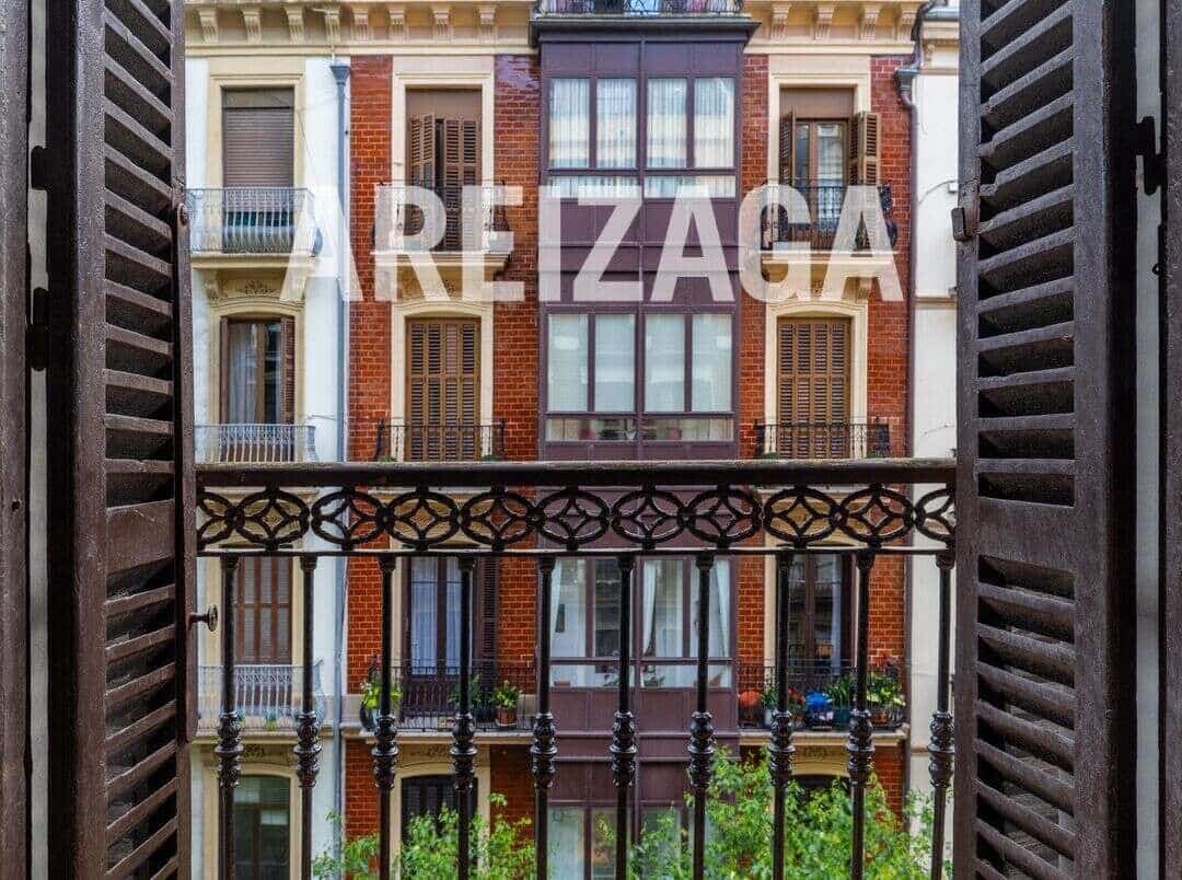 6 slaapkamer Flat te koop in Donostia-San Sebastian - € 1.143.000 (Ref: 9819706)