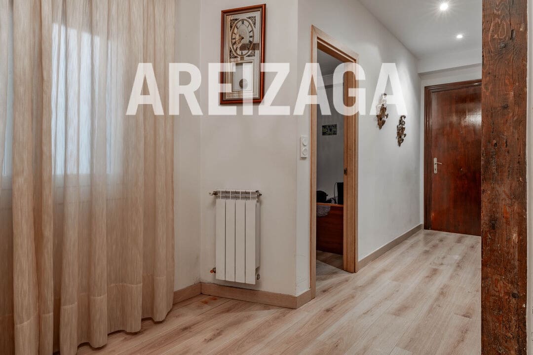 3 soverom Leilighet til salgs i Donostia-San Sebastian - € 740 000 (Ref: 9833093)