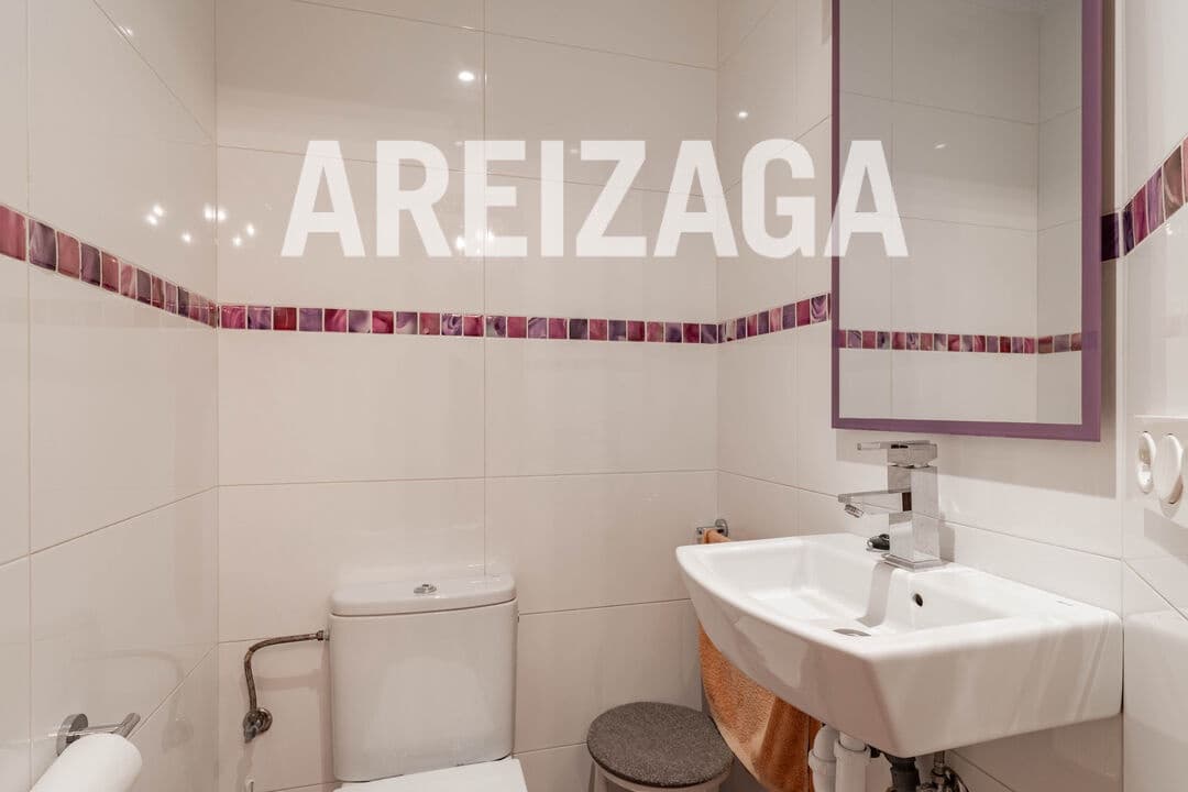 3 soverom Leilighet til salgs i Donostia-San Sebastian - € 740 000 (Ref: 9833093)
