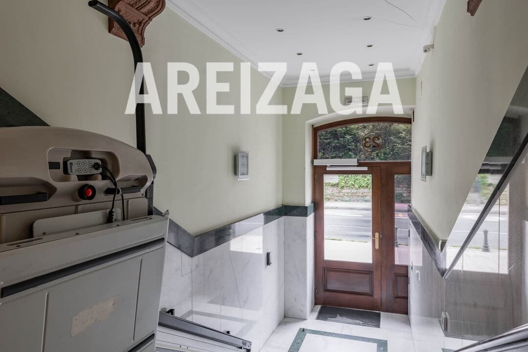 3 soverom Leilighet til salgs i Donostia-San Sebastian - € 740 000 (Ref: 9833093)