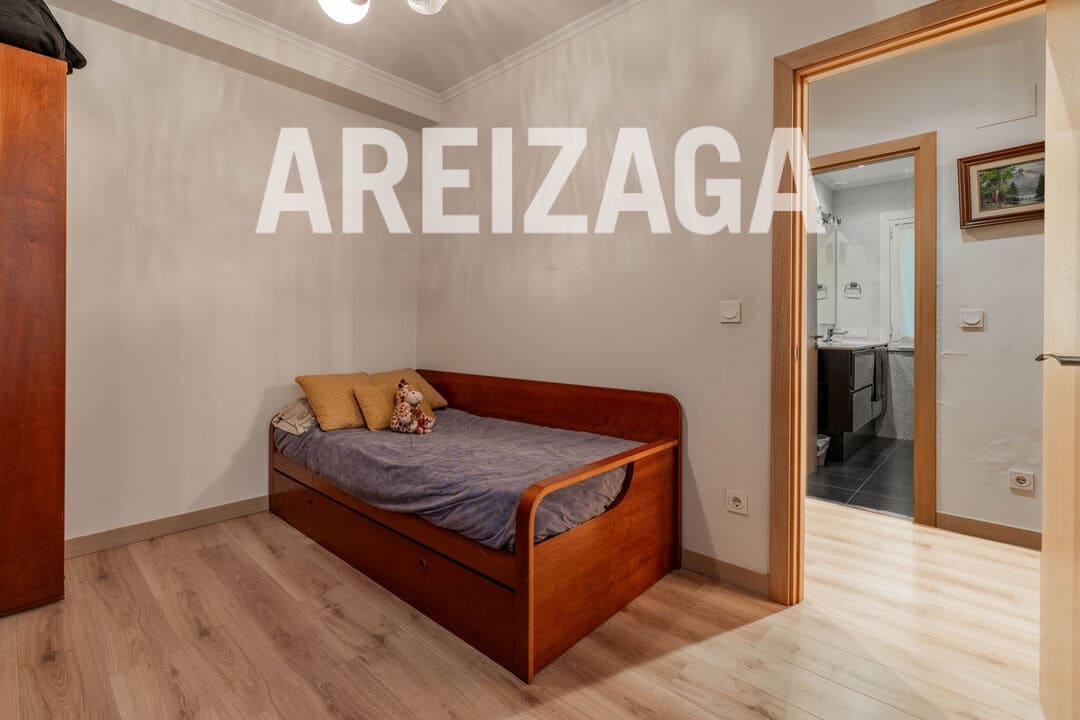 3 soverom Leilighet til salgs i Donostia-San Sebastian - € 740 000 (Ref: 9833093)