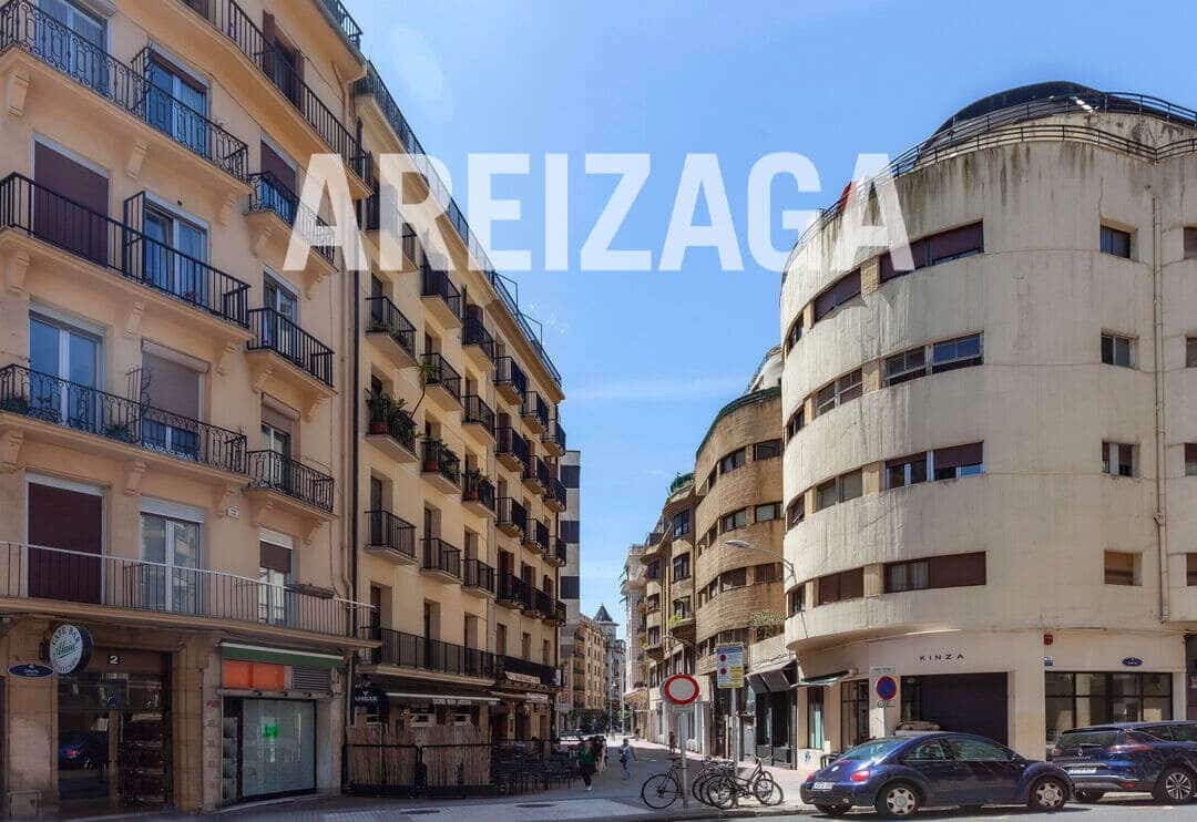 3 soverom Leilighet til salgs i Donostia-San Sebastian - € 740 000 (Ref: 9833093)