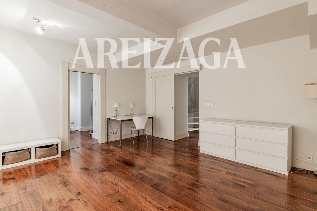 3 slaapkamer Flat te koop in Donostia-San Sebastian - € 950.000 (Ref: 9838743)