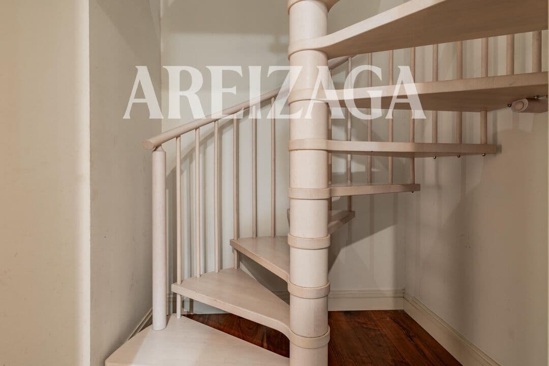 3 slaapkamer Flat te koop in Donostia-San Sebastian - € 950.000 (Ref: 9838743)