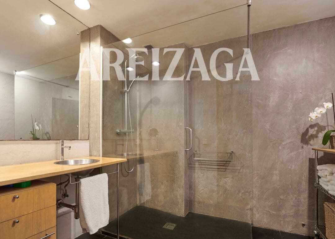 3 bedroom Flat for sale in Donostia-San Sebastian - € 995,000 (Ref: 9838744)