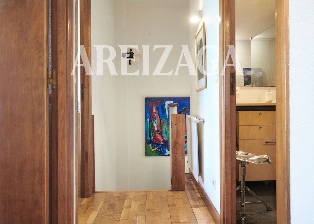 3 bedroom Flat for sale in Donostia-San Sebastian - € 995,000 (Ref: 9838744)