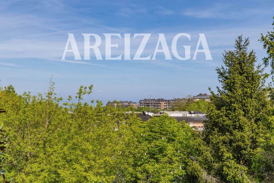 3 bedroom Flat for sale in Donostia-San Sebastian - € 995,000 (Ref: 9838744)