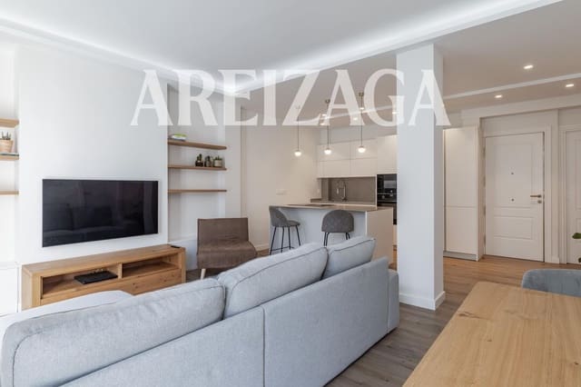 Piso de 2 habitaciones en Donostia-San Sebastián en venta - 840.000 € (Ref: 9838745)