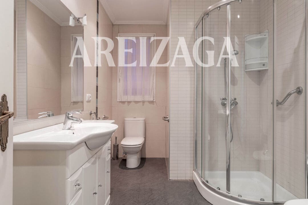 4 bedroom Flat for sale in Donostia-San Sebastian - € 980,000 (Ref: 9844487)