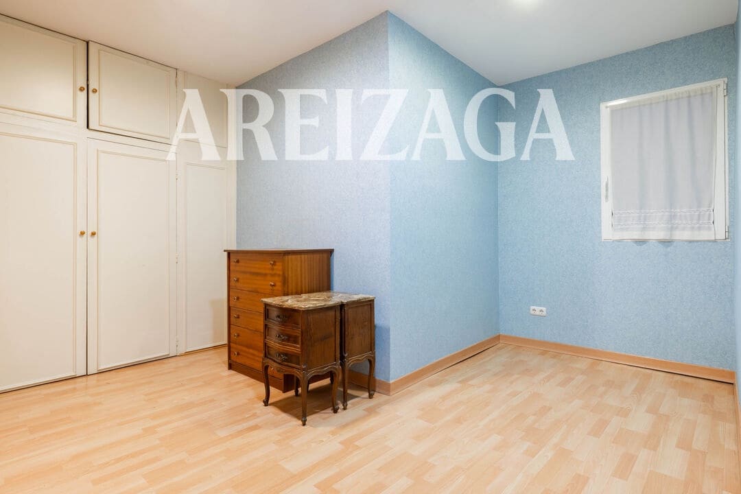 4 bedroom Flat for sale in Donostia-San Sebastian - € 980,000 (Ref: 9844487)
