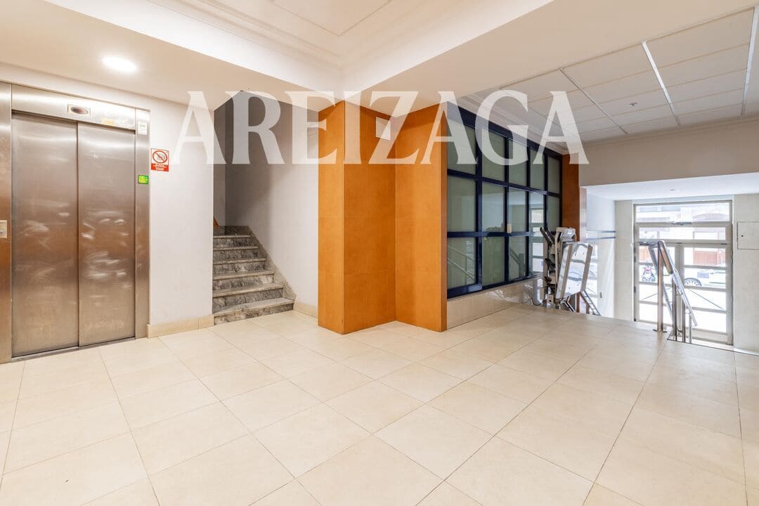 2 bedroom Flat for sale in Donostia-San Sebastian - € 725,000 (Ref: 9854520)