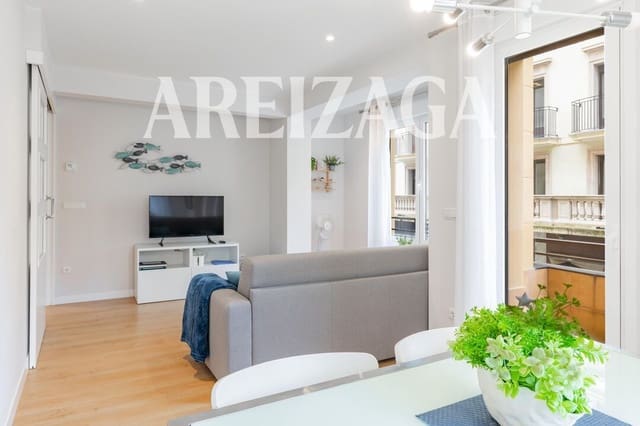 2 bedroom Flat for sale in Donostia-San Sebastián - € 725,000 (Ref: 9854520)