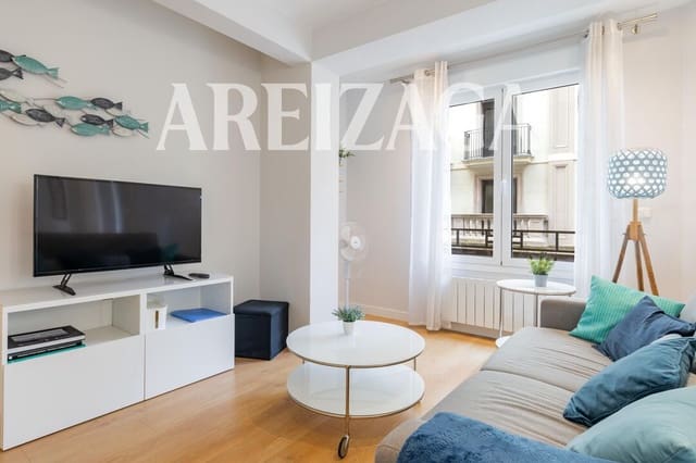2 bedroom Flat for sale in Donostia-San Sebastián - € 725,000 (Ref: 9854520)