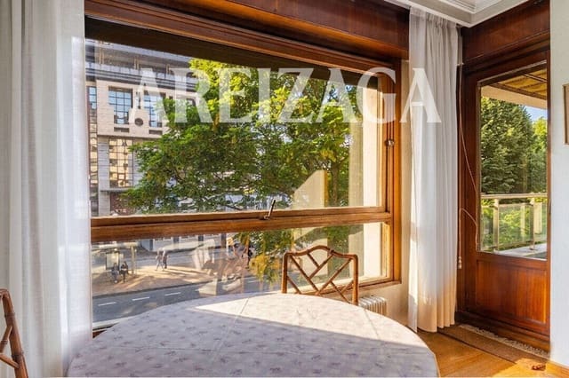 4 soveværelse Lejlighed til salg i Donostia-San Sebastián - € 879.000 (Ref: 9856175)