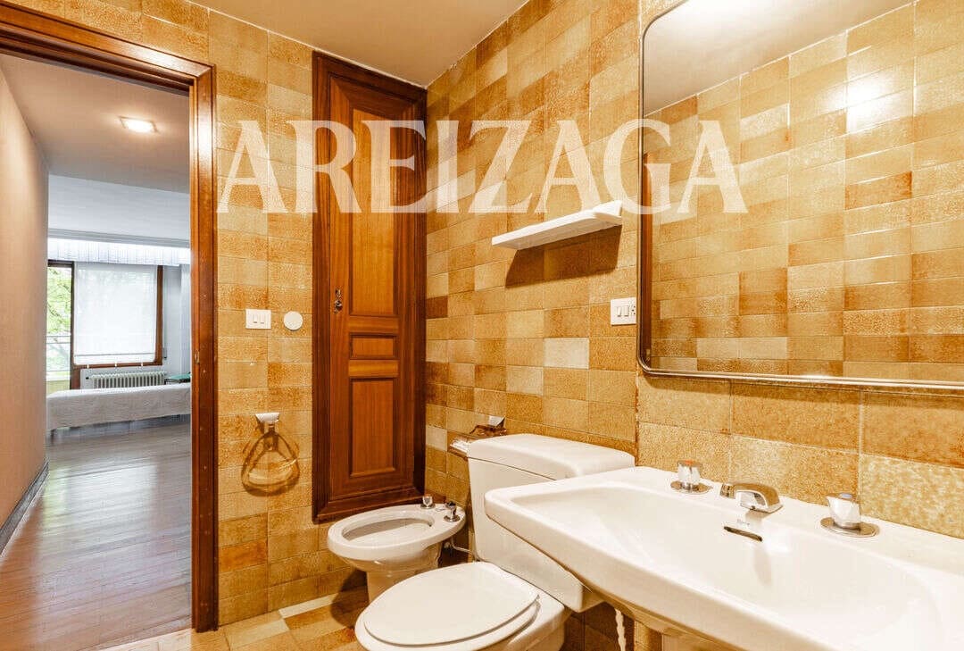 4 Zimmer Wohnung zu verkaufen in Donostia-San Sebastian - 879.000 € (Ref: 9856175)